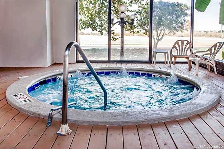 Clarion Inn