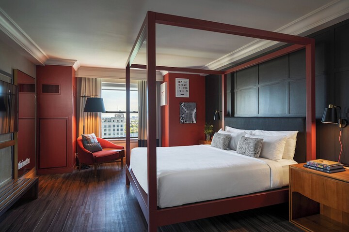 Renaissance Philadelphia Downtown Hotel