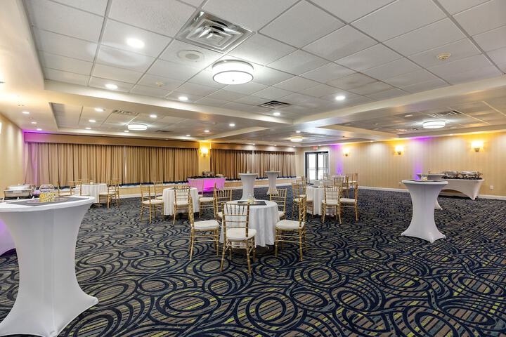 Room 16 of 26