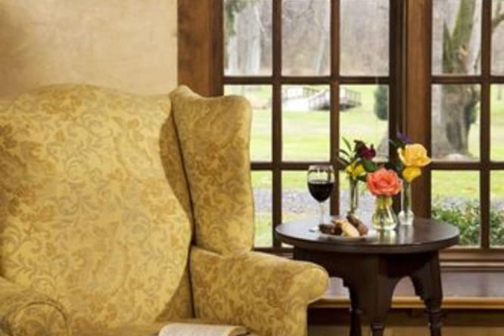 Hillbrook Inn