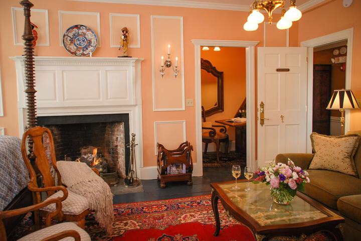 Room 16 of 40
