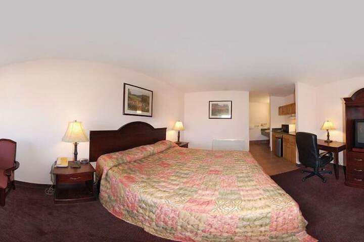 Quality Inn & Suites Cameron Park Shingle Springs