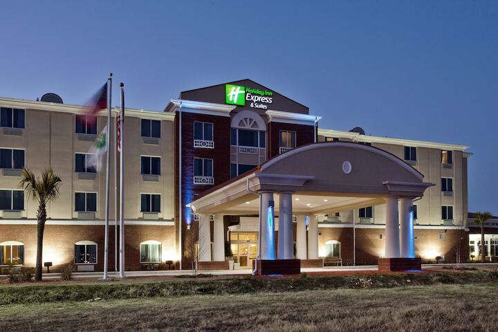 Hotel 2 of 44
