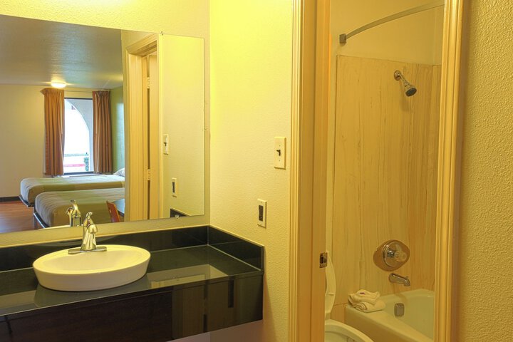 Room 31 of 35