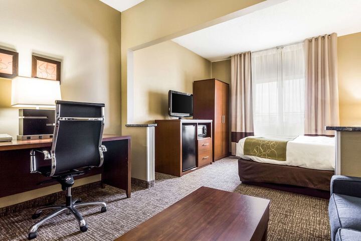 Room 17 of 35