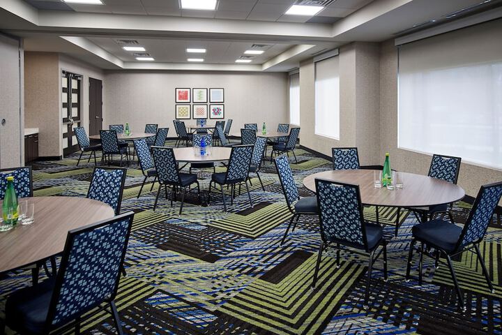 Holiday Inn Express Niagara-On-The-Lake by IHG