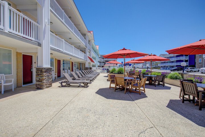 Desert Sand Resort
