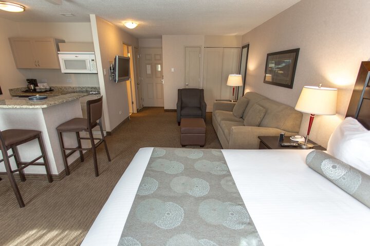 Room 26 of 47