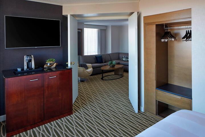 Room 30 of 49