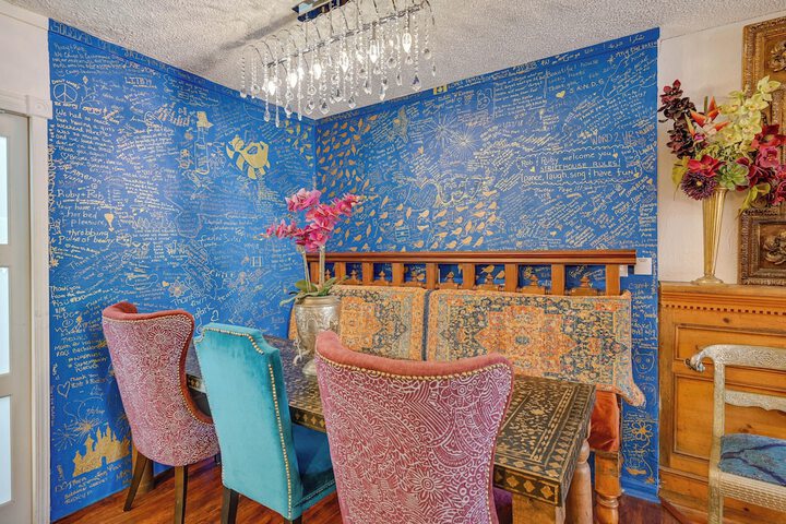 Bohemian Wonderland: Benicia Bungalow w / Pergola!