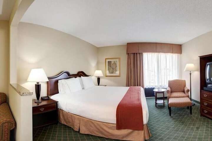 Holiday Inn Express Hotel & Suites Cape Girardeau I-55 by IHG