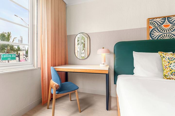 Room 46 of 52