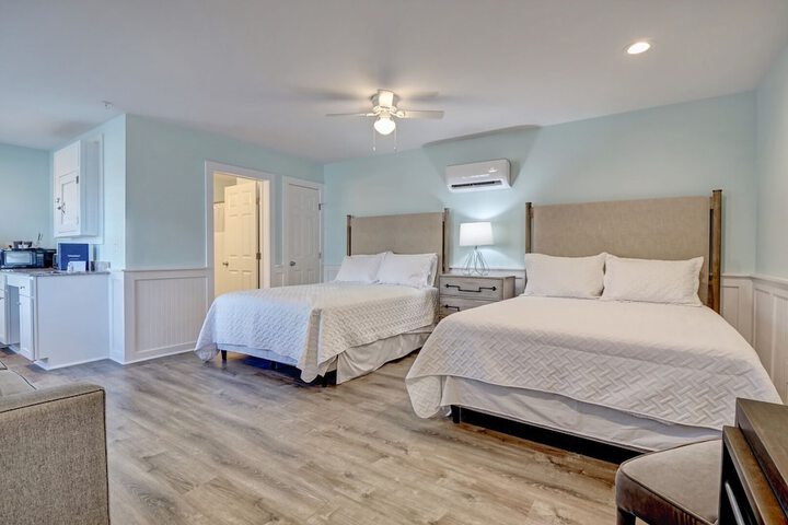 Loggerhead Inn & Suites