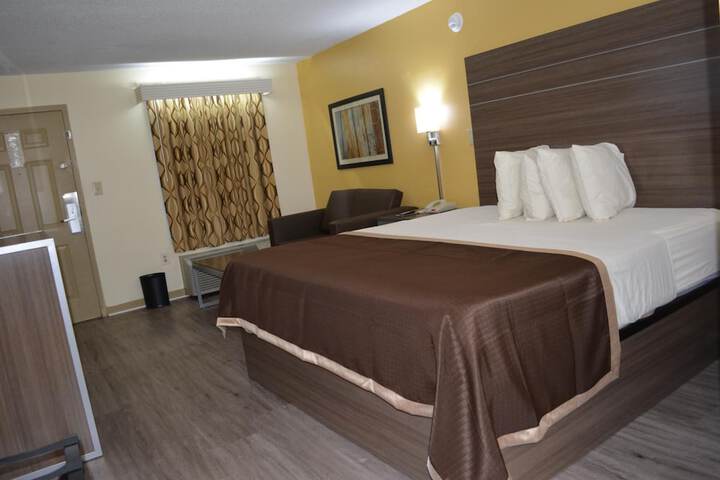 Room 41 of 49