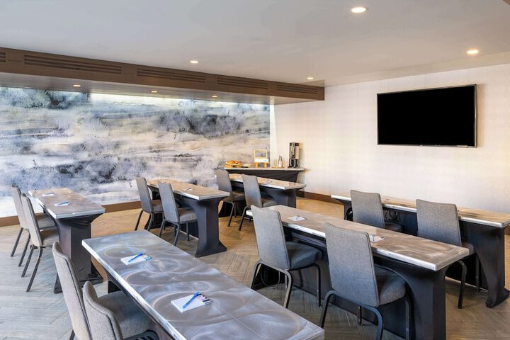 Inn at the Pier Pismo Beach Curio Collection by Hilton