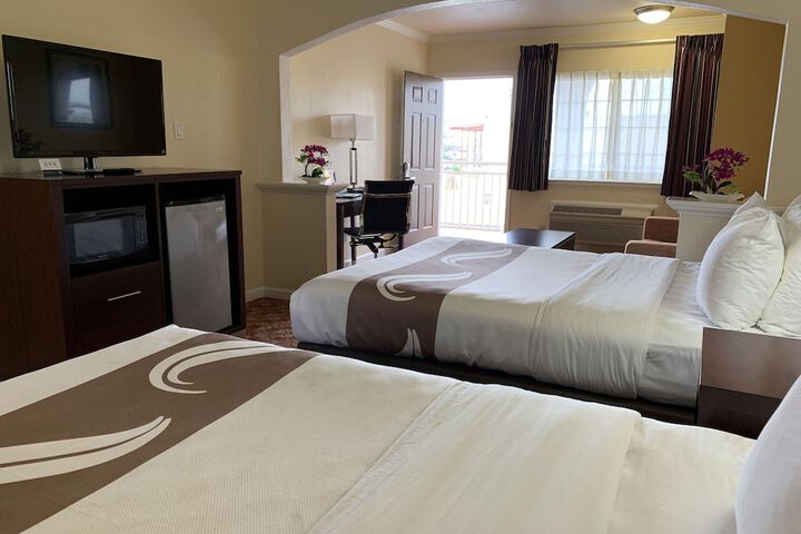 Room 34 of 46