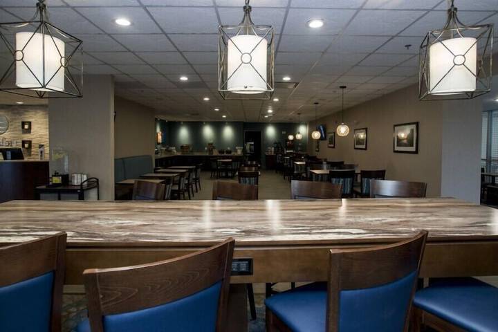 Comfort Inn Bay City - Riverfront