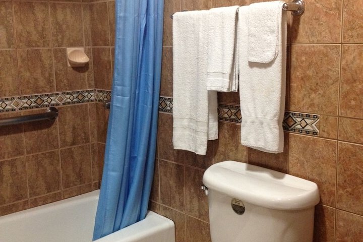 Room 6 of 52