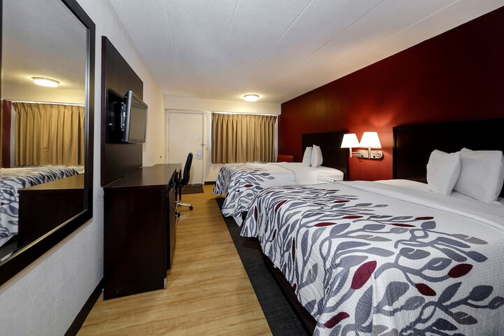 Room 11 of 23