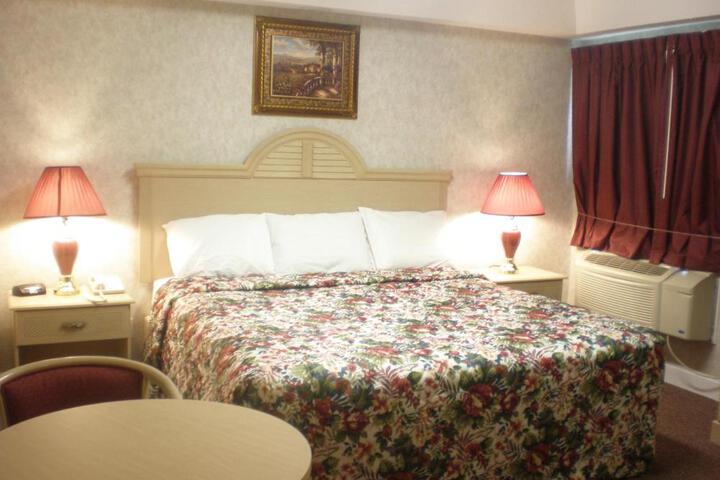 Red Carpet Inn and Suites - Hammonton West / Winslow Township