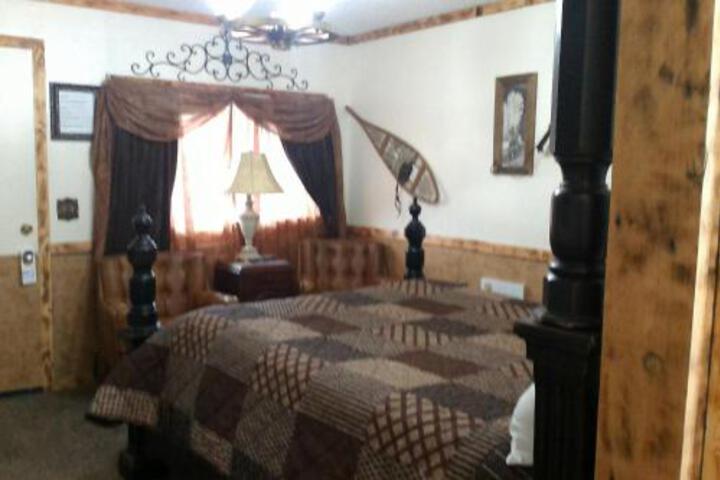 Black Bear Motel