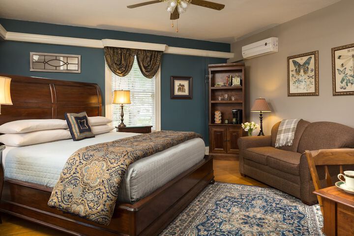 Room 45 of 71