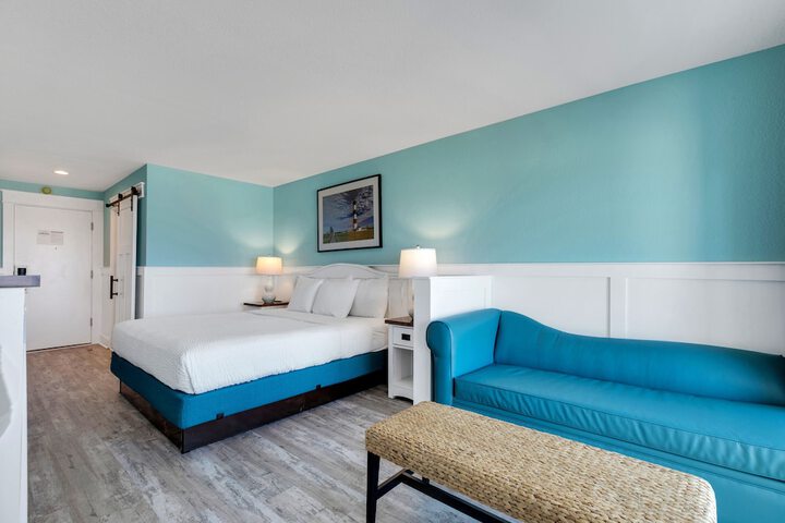 Room 42 of 105