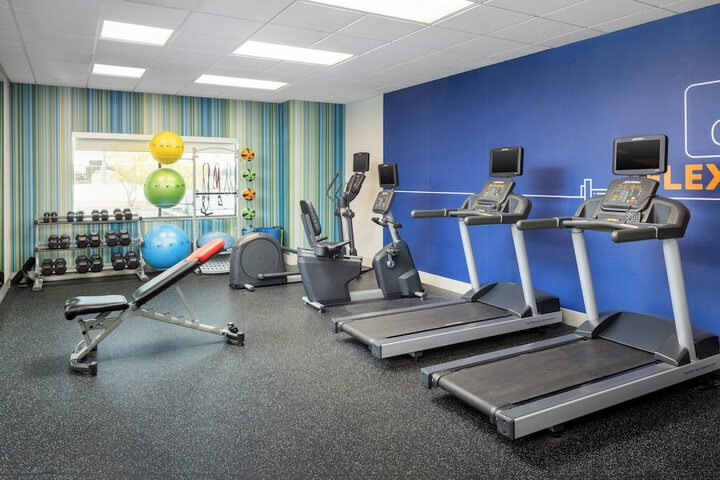 Holiday Inn Express & Suites Phoenix West - Buckeye by IHG