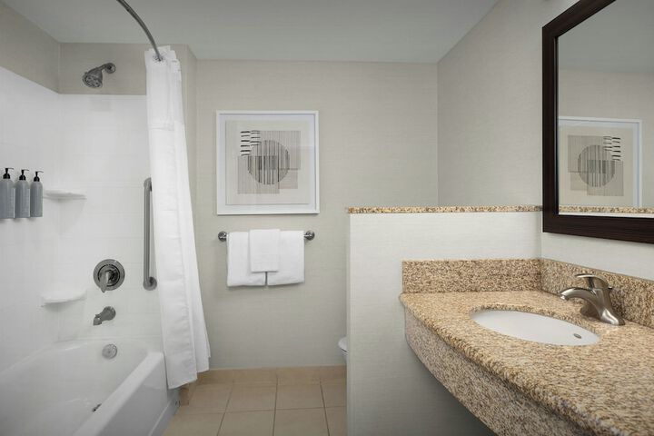Courtyard by Marriott Salisbury NC