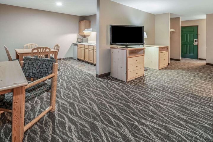 Room 15 of 31