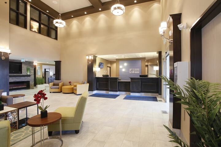 Holiday Inn Express Fort St. John by IHG