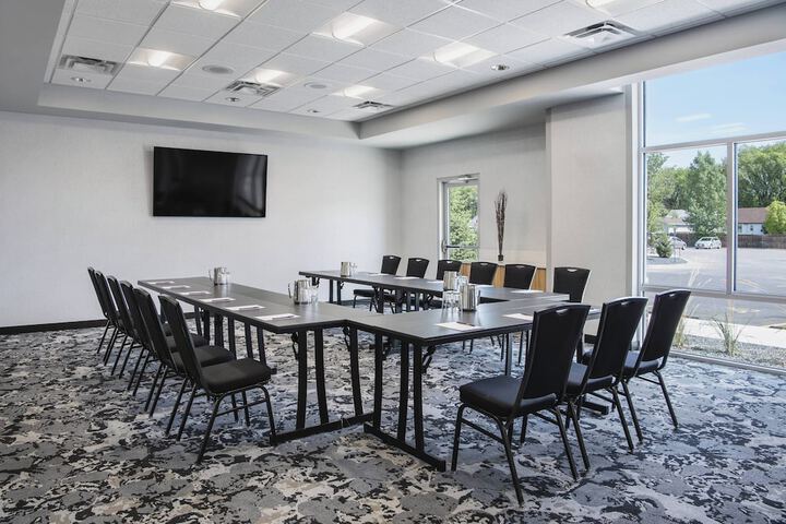 Fairfield Inn & Suites by Marriott Winnipeg