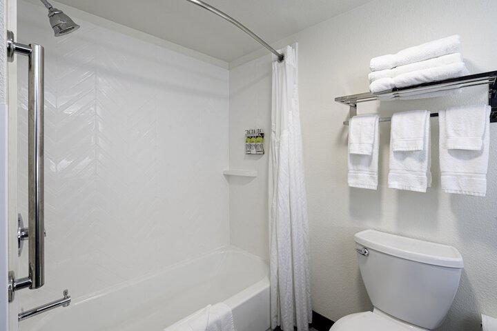 Room 34 of 58