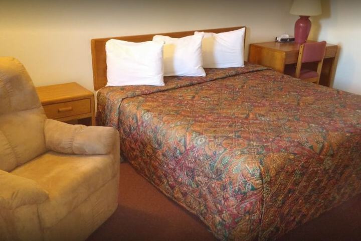 Room 15 of 20
