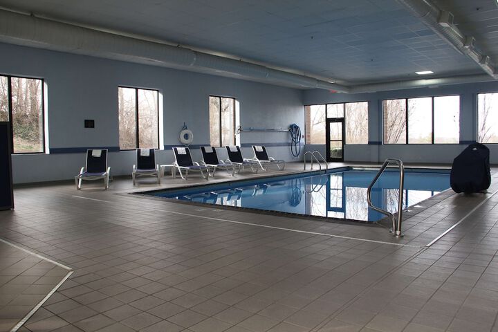 Pool 8 of 40