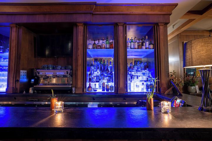 The Oswego Hotel