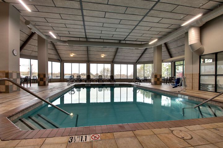 Pool 4 of 77