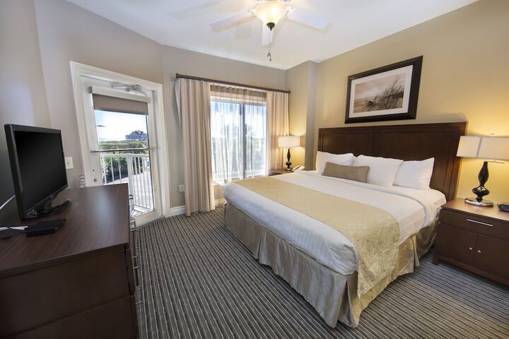 Holiday Inn Club Vacations Galveston Beach Resort by IHG