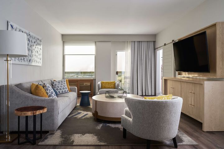 Room 32 of 57