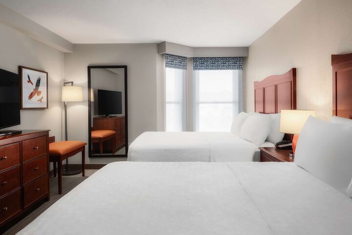 Hampton Inn & Suites El Paso-Airport