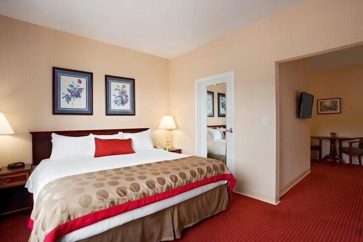 Room 16 of 31