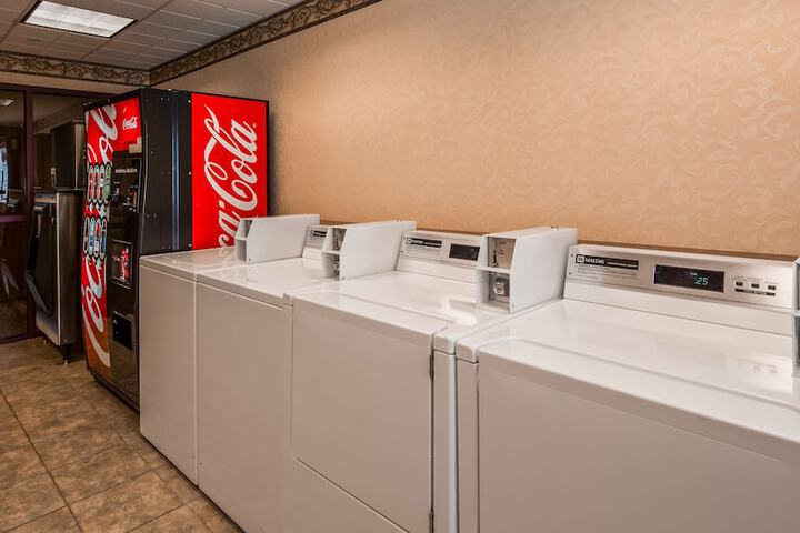 Best Western Plus Flathead Lake Inn & Suites