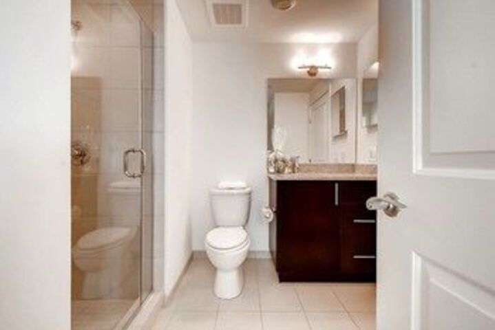 Global Luxury Suites in the Heart of Dublin