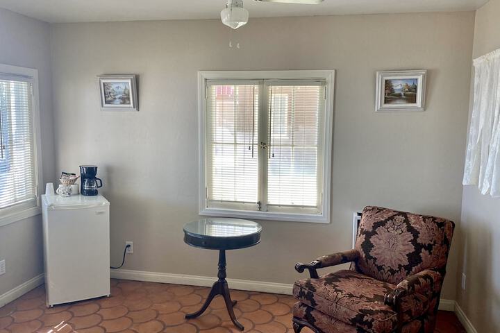 Room 49 of 116