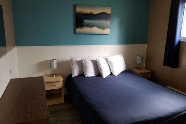 Room 21 of 48