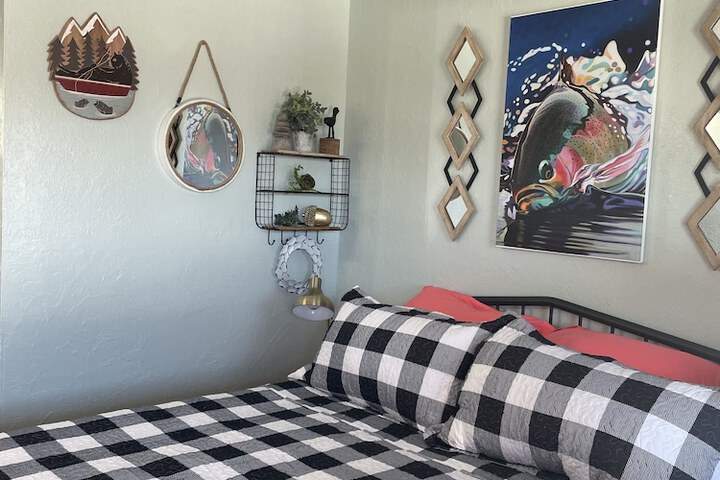 Room 21 of 35