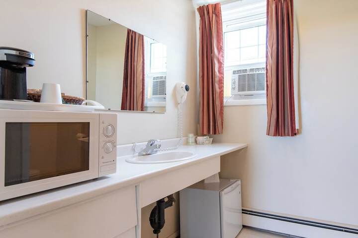 Canadas Best Value Inn & Suites Summerside