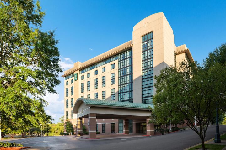 Embassy Suites by Hilton at Hot Springs Convention Center