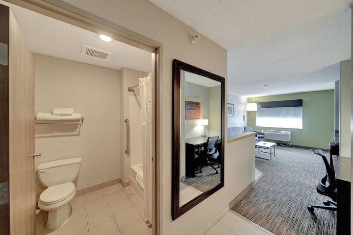 Room 86 of 163