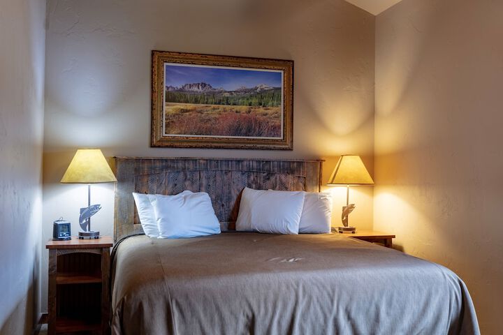 Yellowstone Valley Lodge an Ascend Collection Hotel